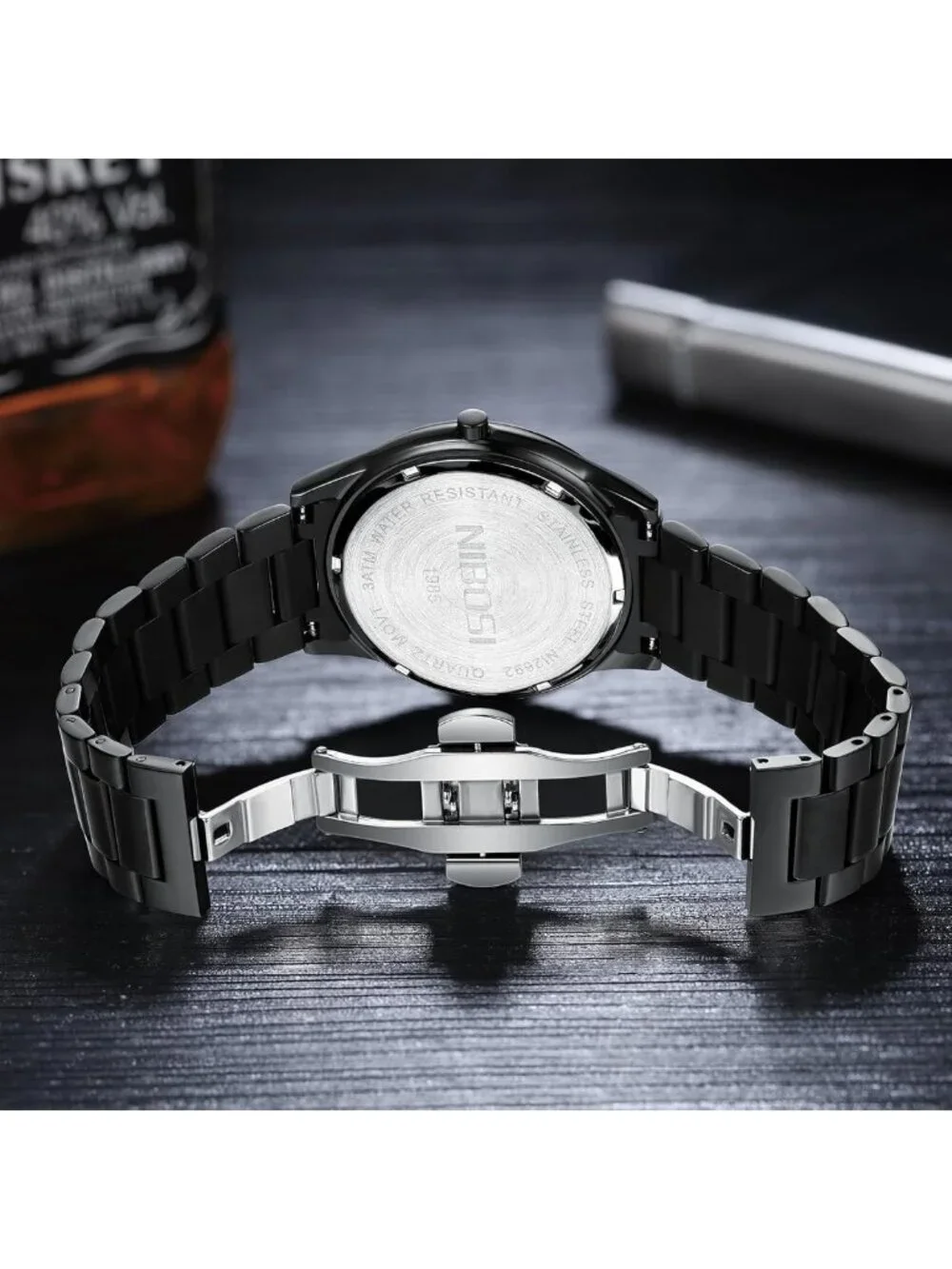 Stylish Minimalist Men's Analog Quartz Watch - Waterproof Stainless Steel, Ultra